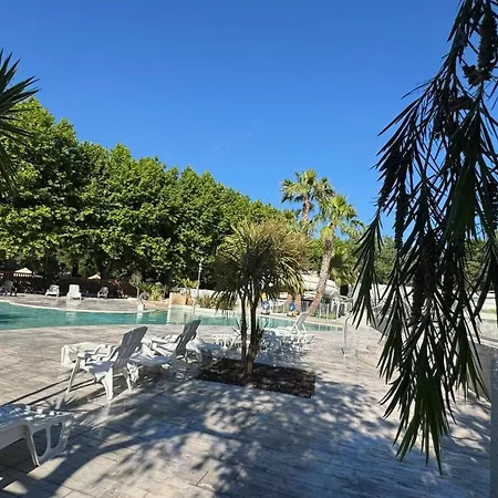Mobil-home Le Manosely Confort 6 Pers Climatise Campsite Agde