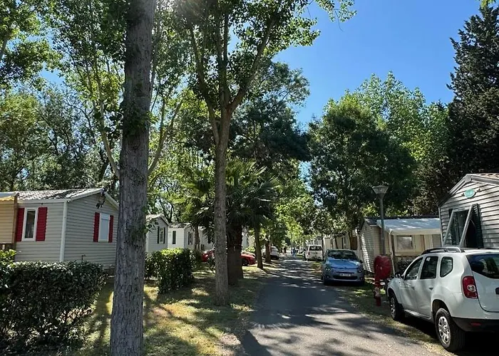 Mobil-home Le Manosely Confort 6 Pers Climatise-plages A Proximite キャンプ場