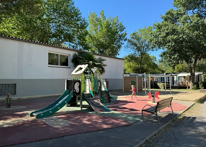 キャンプ場 Mobil-home Le Manosely Confort 6 Pers Climatise-plages A Proximite